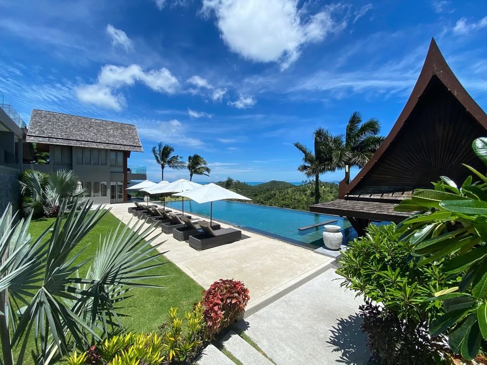 6 Bedroom, 7 Bathroom Modern Luxury Sea View Villa, Bophut