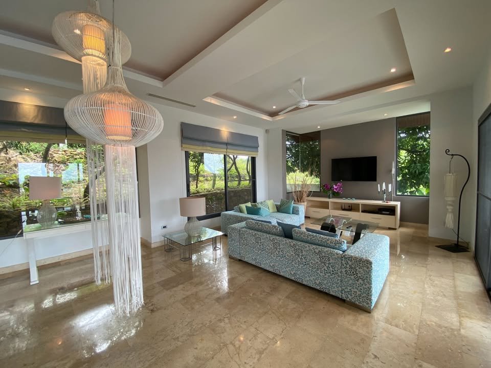 3 Bedroom, 3 Bathroom Sea View Pool Villa, Plai Laem (Choeng Mon)