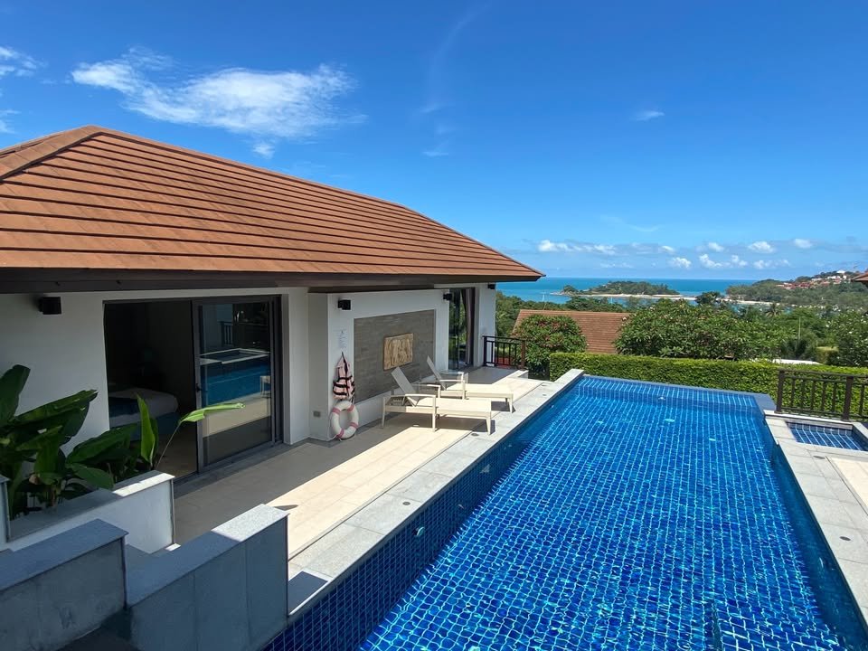 3 Bedroom, 3 Bathroom Sea View Pool Villa, Plai Laem (Choeng Mon)