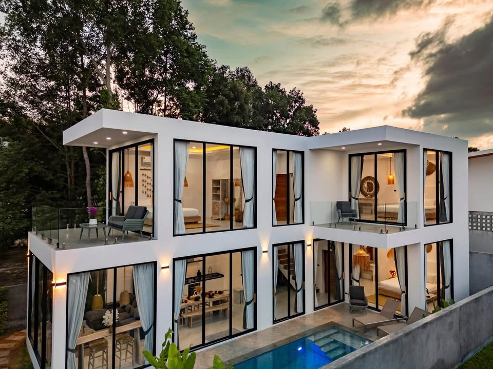 Villa Modern Elegance, 3 Bedroom 4 Bathroom Pool Villa, Ban Tai