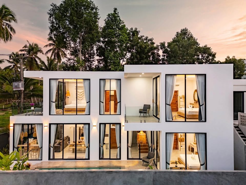 Villa Modern Elegance, 3 Bedroom 4 Bathroom Pool Villa, Ban Tai