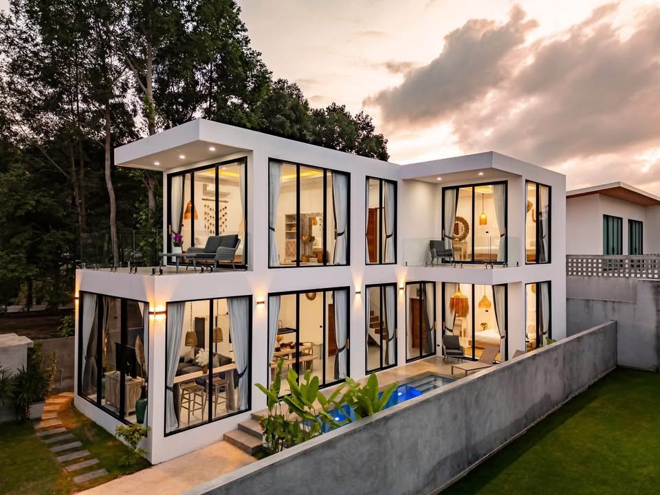 Villa Modern Elegance, 3 Bedroom 4 Bathroom Pool Villa, Ban Tai