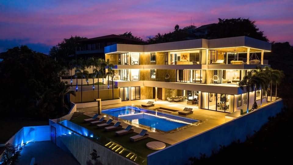 7 Bedroom, 7 Bathroom House for Rent, Koh Samui