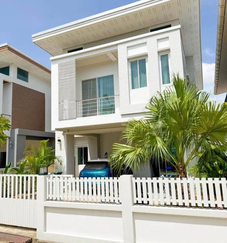 3 Bedroom, 3 Bathroom Garden Family Home, Bophut