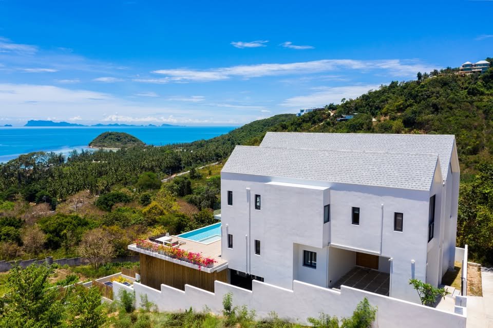 Luxury Sea View Villa Escape in Ban Tai
