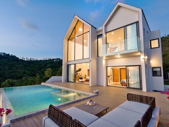 Luxury Sea View Villa Escape in Ban Tai