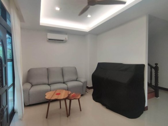 2 Bedroom Family Villa Near ISS School, Chaweng Noi