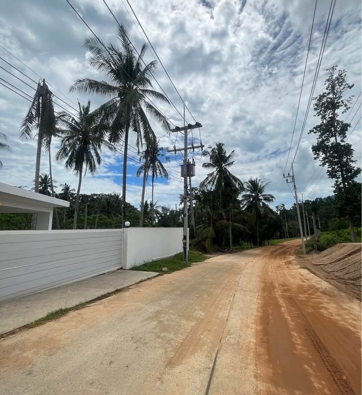 Ready to Build Flat Land Plots for Construction, Lamai