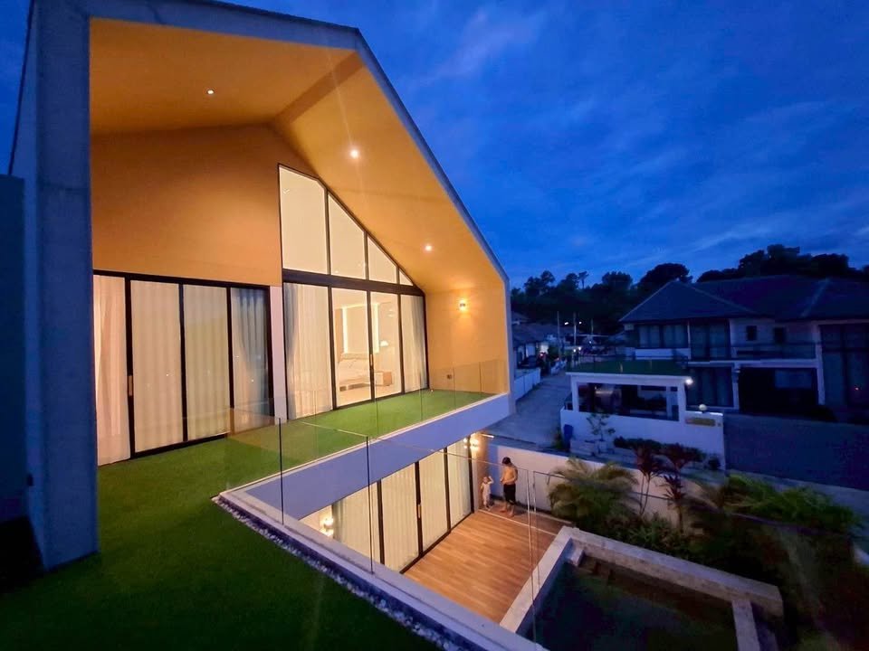 Spacious Modern Nordic Pool Villa in Bang Rak