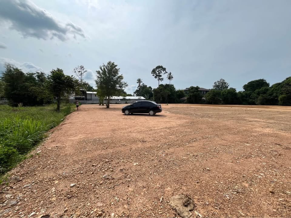 Close to 1 Rai Last Plot Near Bang Por Beach