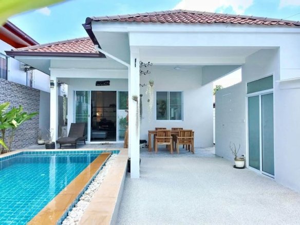 Renovated 2BR Pool Villa for Sale, Plai Laem