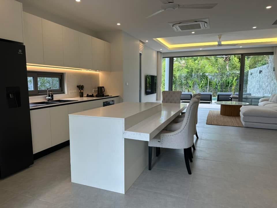 Elegant Garden Villa with Private Pool, Bophut
