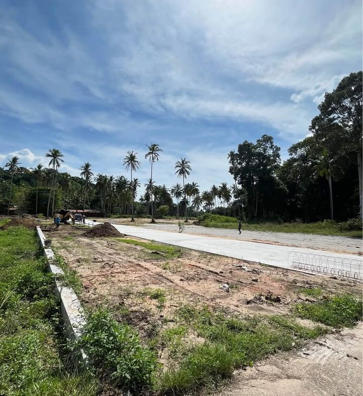 Exclusive Near-Beach Land Plots, Laem Sor