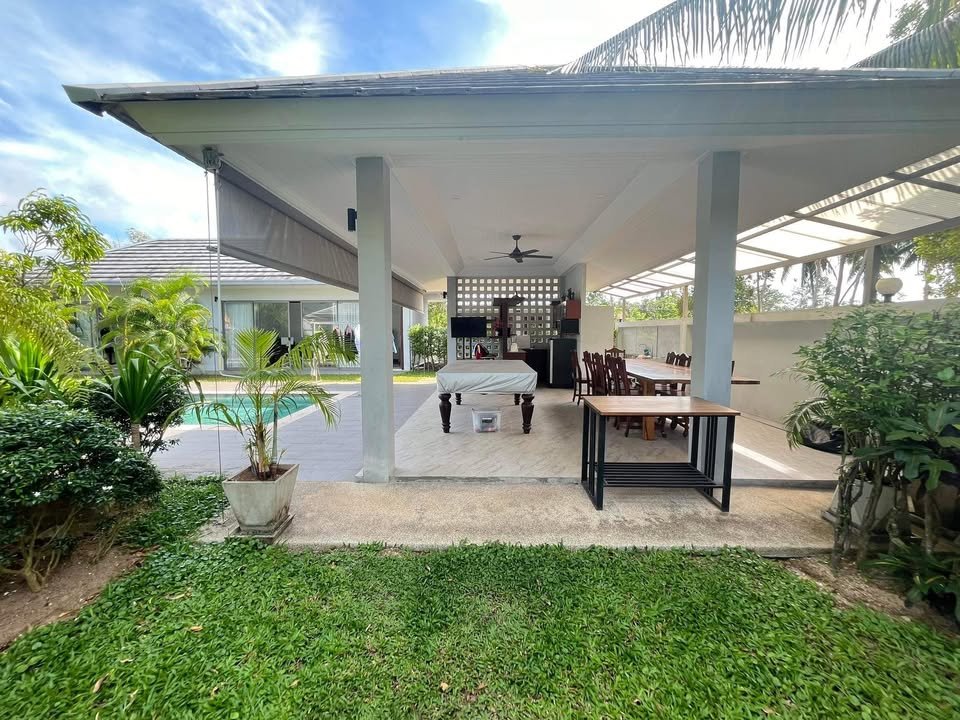 Serene Pool Villa Family Sanctuary, Lipa Noi