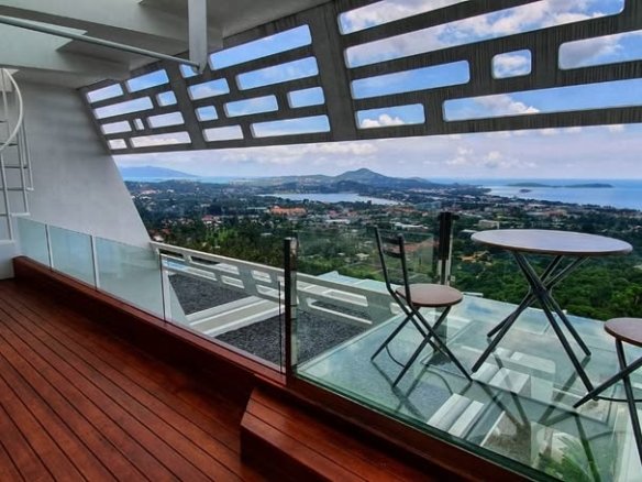 Modern Luxury Villa with Panoramic Sea View