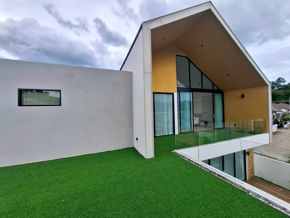 Spacious Modern Nordic Pool Villa in Bang Rak