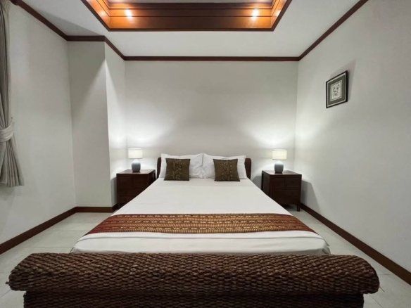 Elegance 4 BR Pool Villa for Rent, Tongson Bay