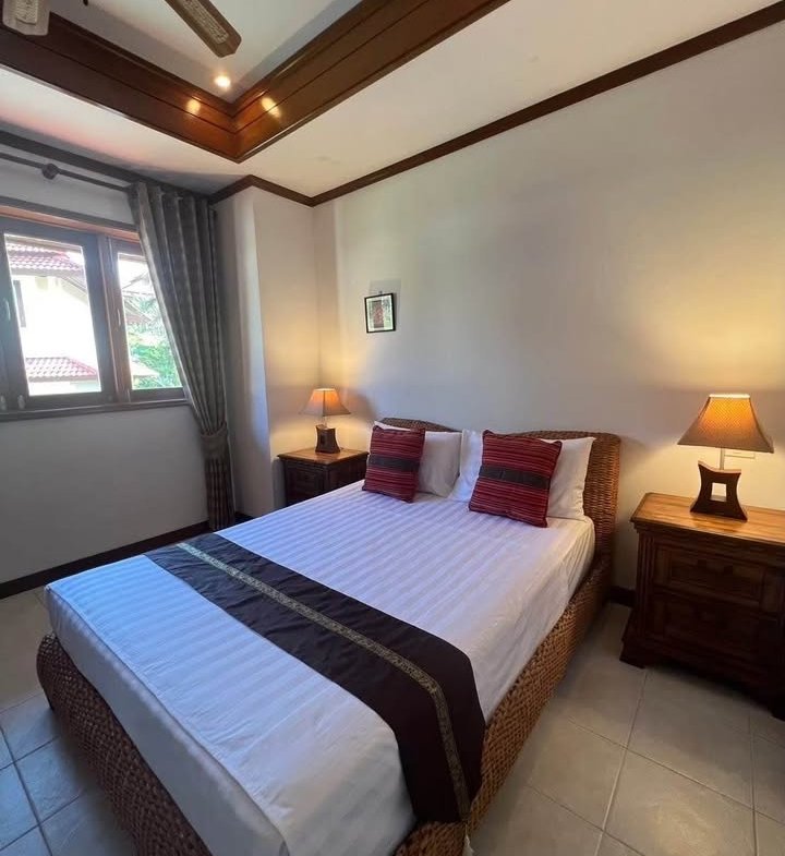 Elegance 4 BR Pool Villa for Rent, Tongson Bay
