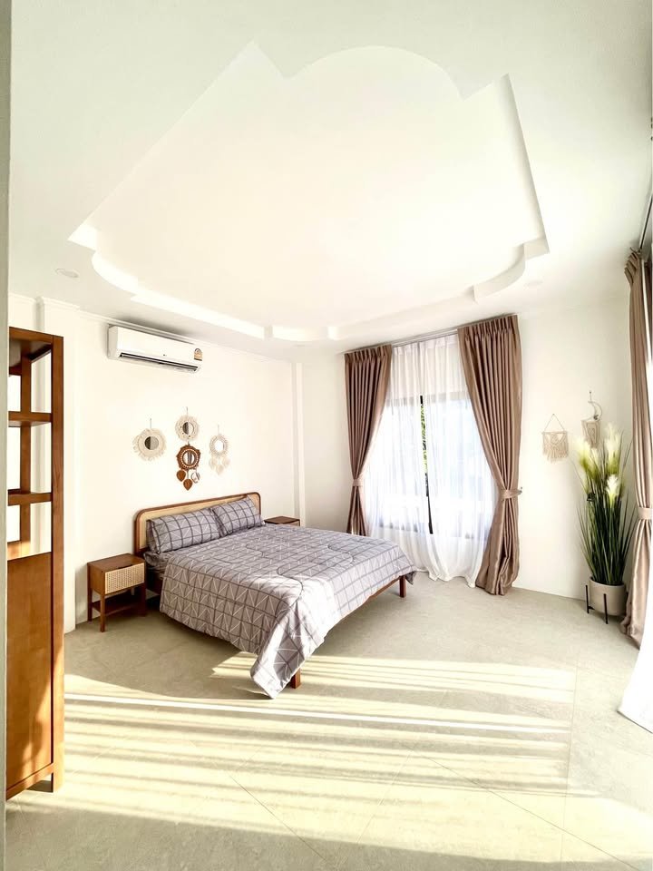 1 Bedroom Beachfront House, Plai Laem