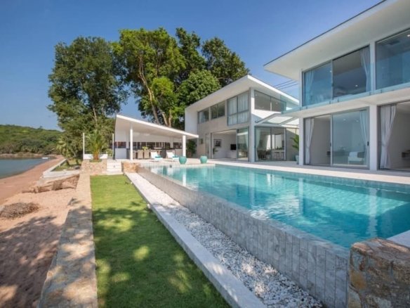 5 Bedroom Beachfront Villa, Bang Rak