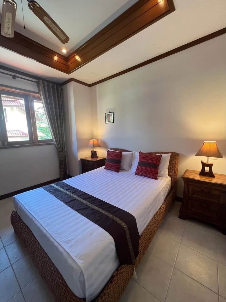 Elegant 4 Bedroom Pool Villa, Tongson Bay