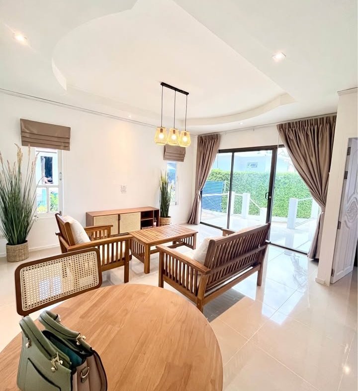 1 Bedroom Beachfront Villa with Patio, Plai Laem Soi 5