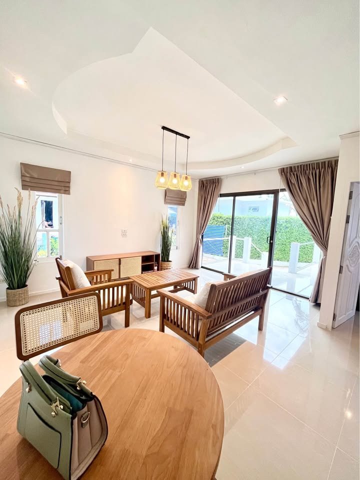 se-22995-10 1 Bedroom Beachfront Villa with Patio, Plai Laem Soi 5