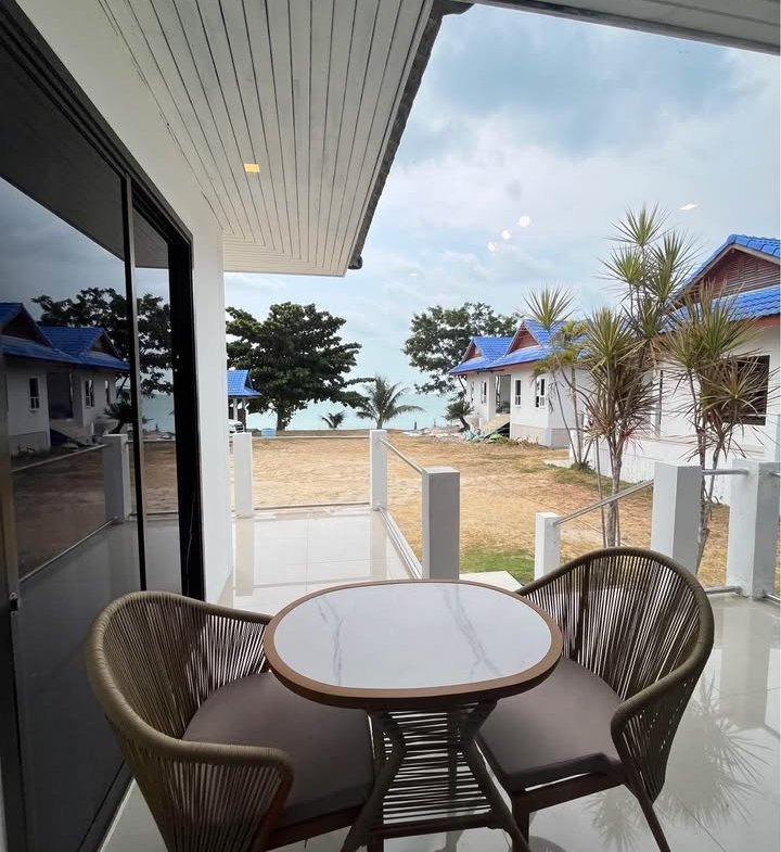 Oceanfront Villa Noah, 1 Bedroom, Plai Laem Soi 5