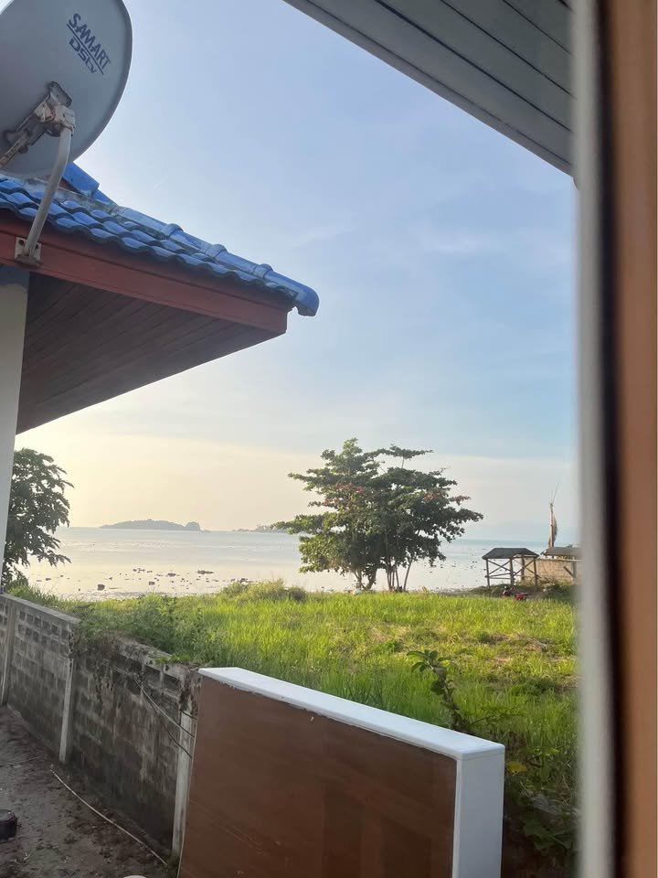 se-22997-3 Oceanfront Villa SiSi, 1 Bedroom, 80 sqm, Plai Laem Soi 5