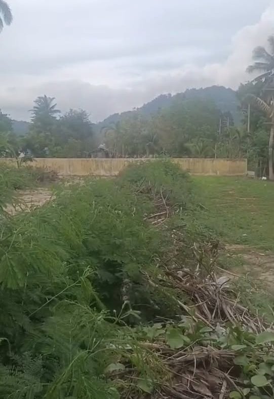 Last Special Beachfront Plot, Lipa Noi