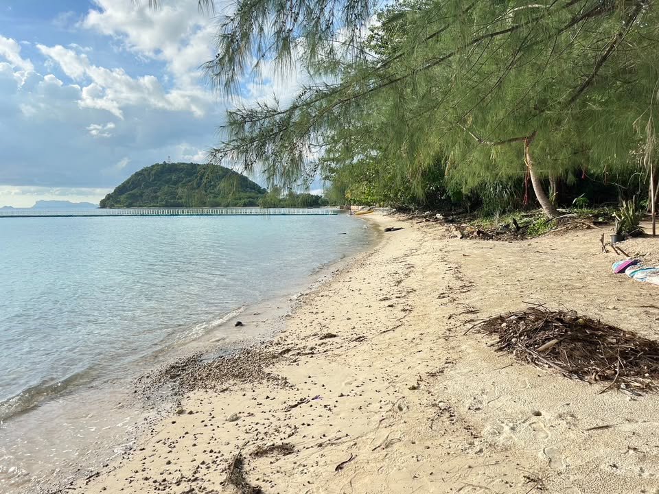 Special Beachfront Land, Bang Kao