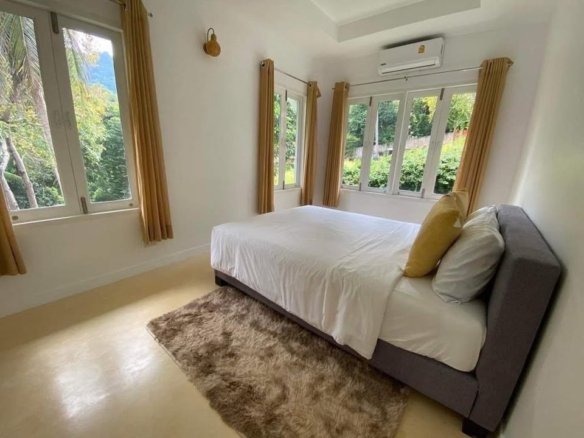 Stunning 4 Bedroom Sea View Villa near Chaweng Hill