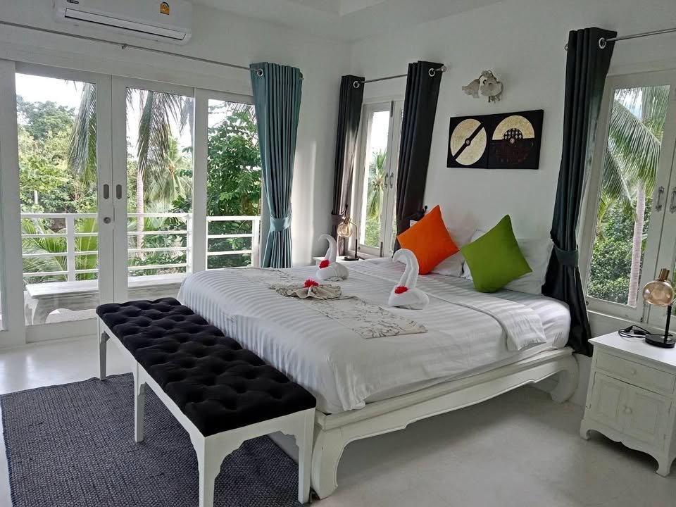 Stunning 4 Bedroom Sea View Villa near Chaweng Hill